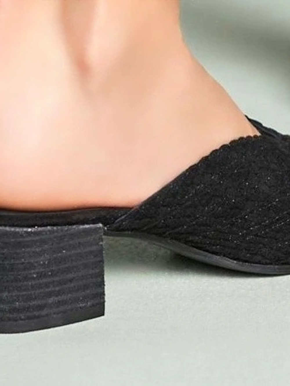 Anthropologie Jeffrey Campbell Sauza Woven Mule Size 9